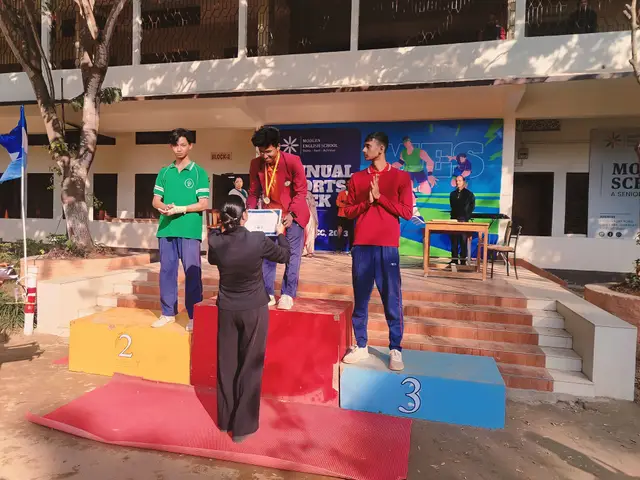 Jyotishman Das: Gold, 100 m sprint. A state record
